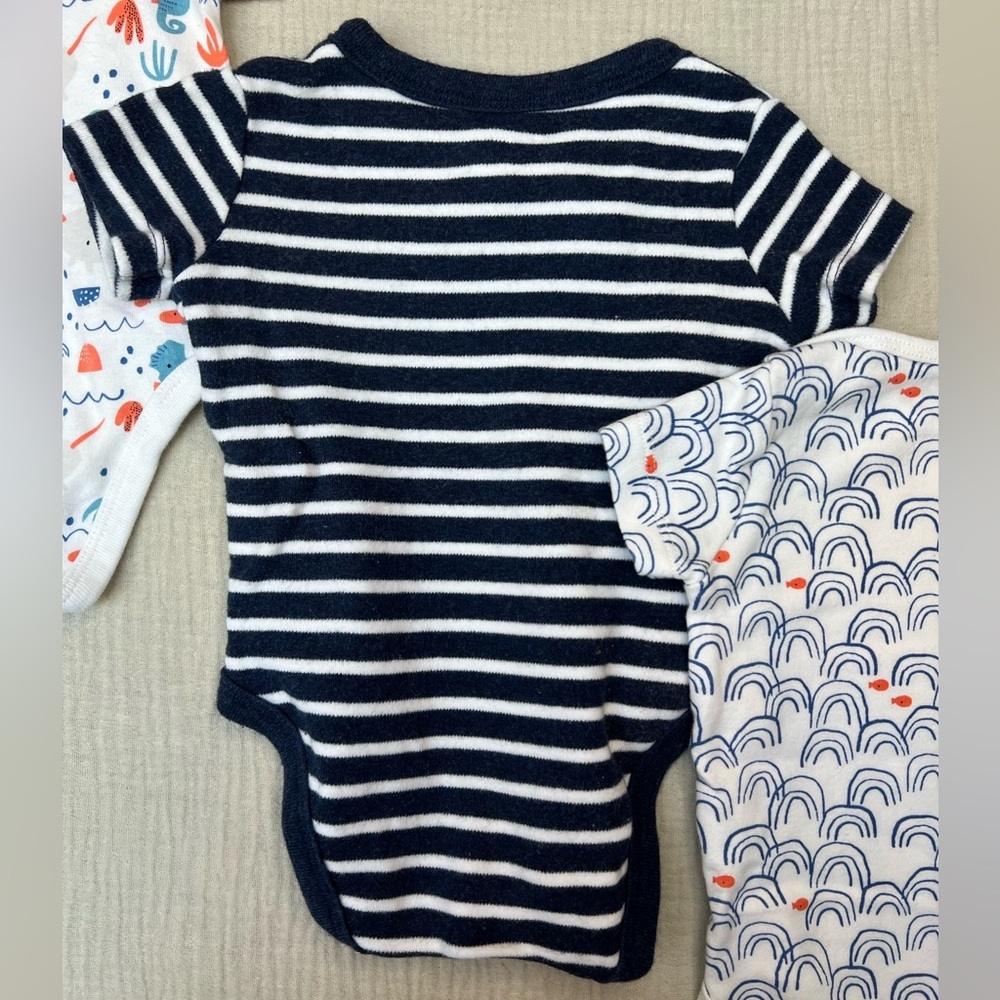 Bundle of 3 Mac & Moon short sleeve bodysuits 3-6 months - Picture 9 of 12